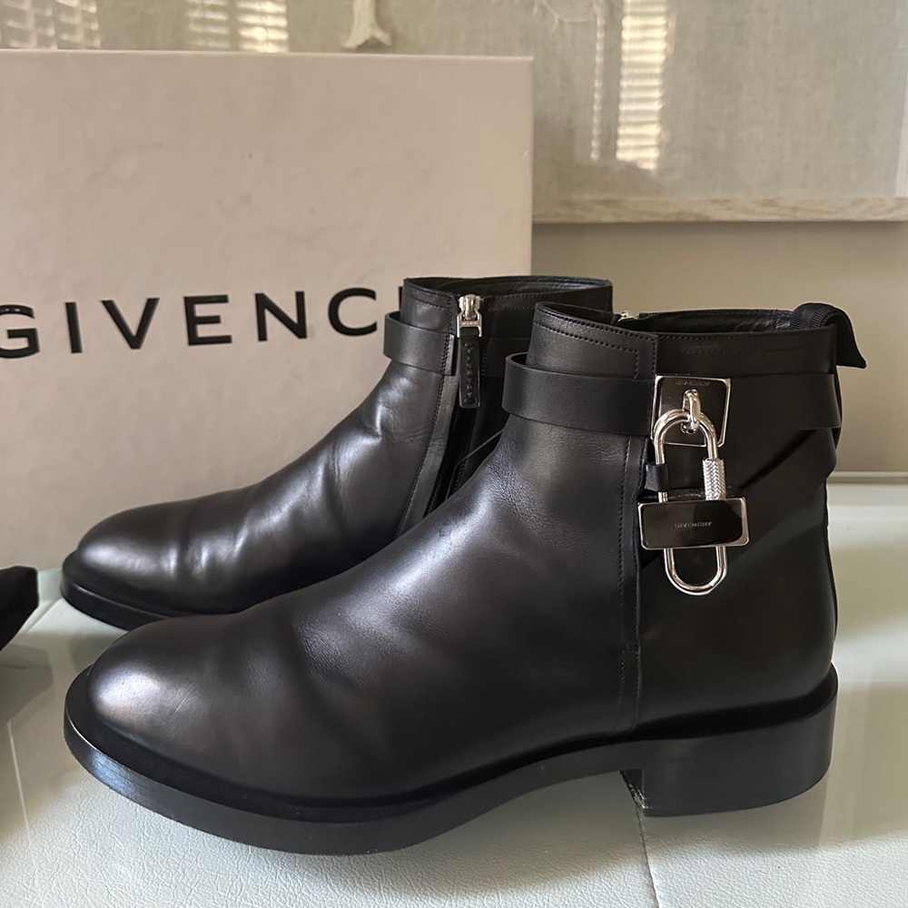 Givenchy Men’s Leather Lock Ankle Boot